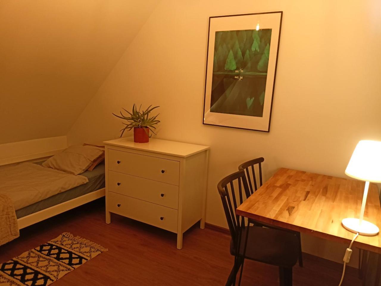 Lemuria Pokoje Hostel Chojnowska A Legnica Eksteriør billede
