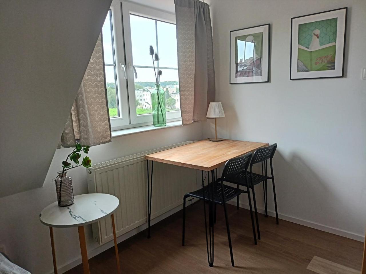 Lemuria Pokoje Hostel Chojnowska A Legnica Eksteriør billede