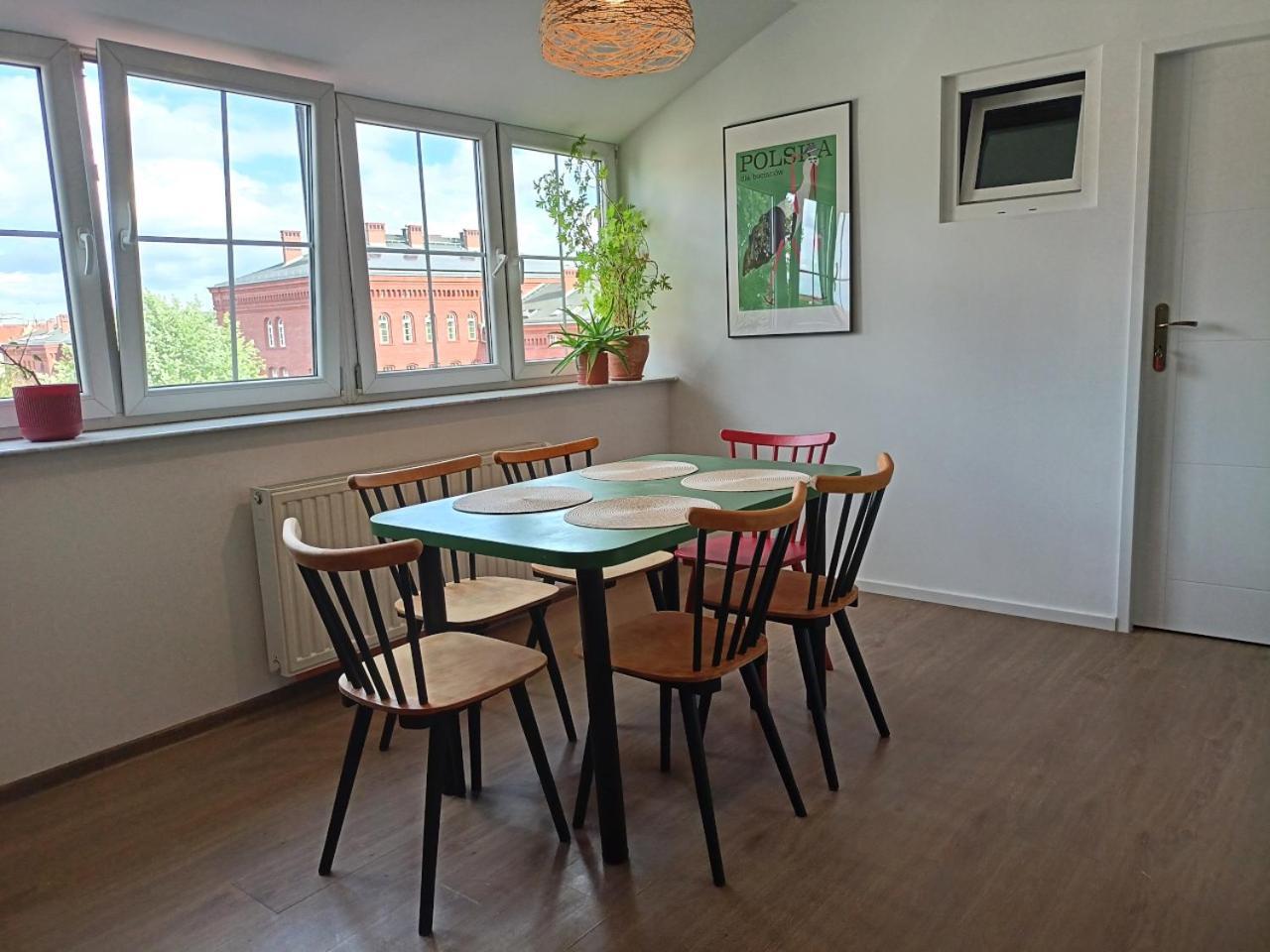 Lemuria Pokoje Hostel Chojnowska A Legnica Eksteriør billede